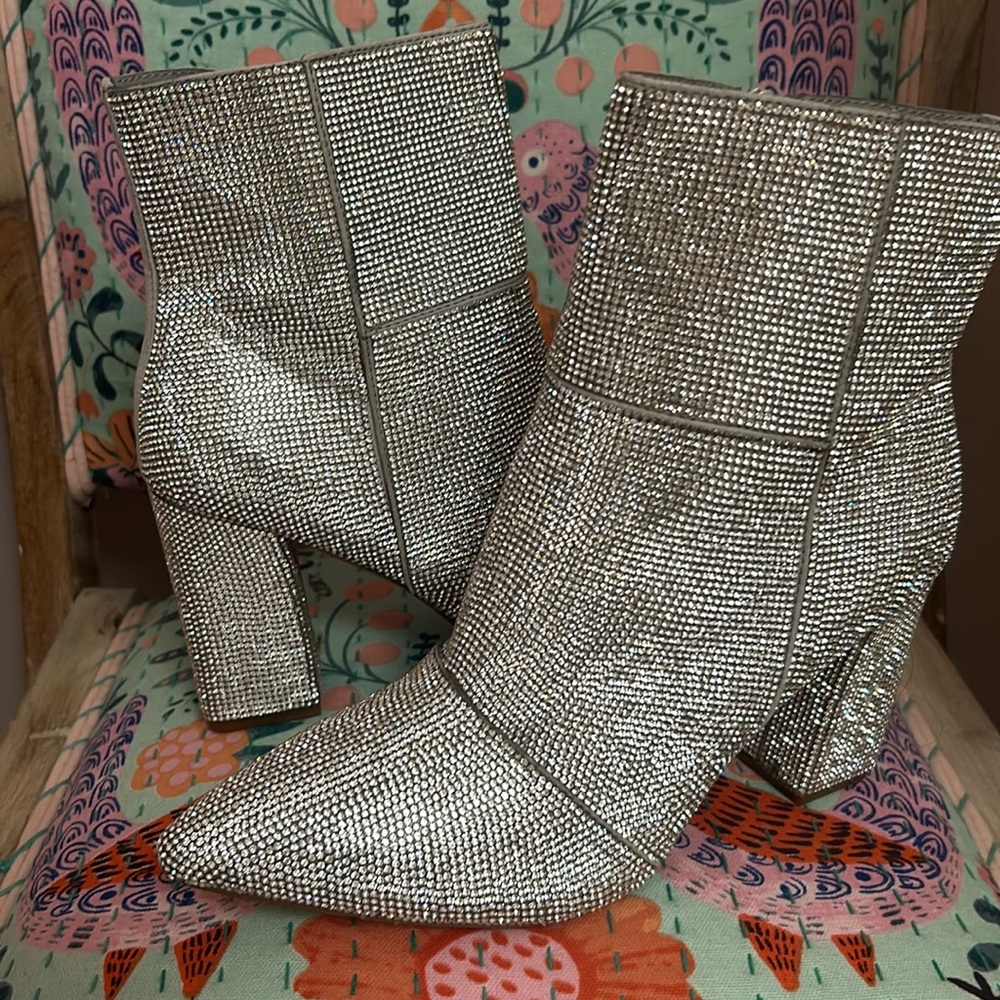 Madden Girl All Glitter Ankle Boots / size 7.5